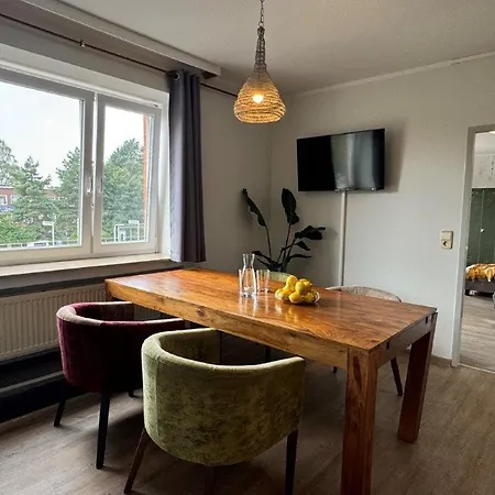 Serviced Mecklenheide Apartmán *