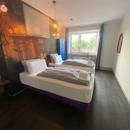 Serviced Mecklenheide *