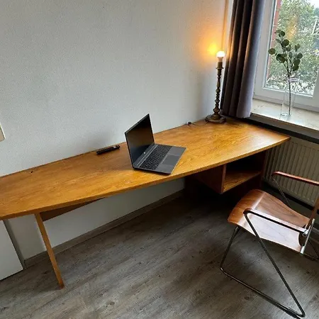 Serviced Mecklenheide Hanower