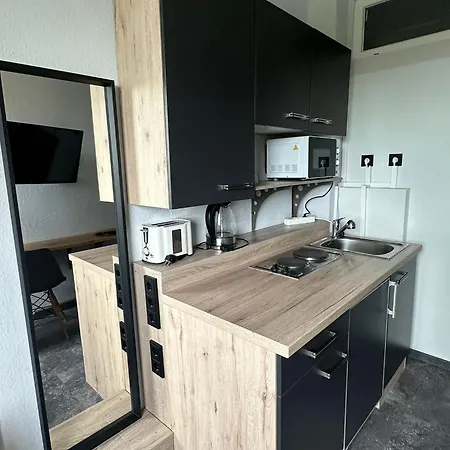 Apartament Serviced Mecklenheide